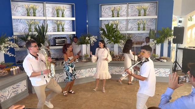 Beach Party Extravaganza - DJ, Sax, and Violin Unite for Epic Musical Bliss in Panama City! смотреть онлайн