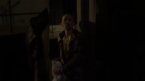 ЖЕНА ИЗМЕНЯЕТ В САУНЕ А МУЖ ЖДЁТ ПОД ДВЕРЬЮ