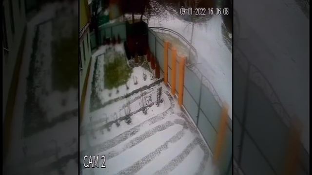 Внук получил задание-очистить двор от снега. Задание выполнено!!!!!! (1) смотреть онлайн