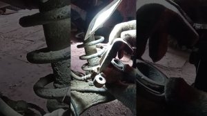 замена задних колодок на тойота королла 120 кузове. 1.4. 97л.с.