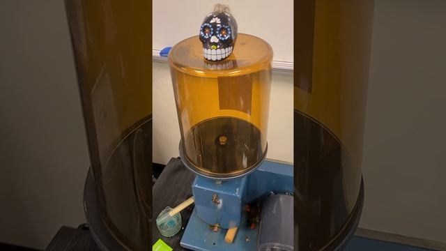 observing effects of atmospheric pressure using vacuum pump смотреть онлайн