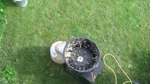 Ощип уток в самодельной перосъемной машине