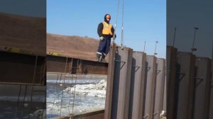 Монтажники по монтажу стальных и железобетонных конструкций пятого разряда