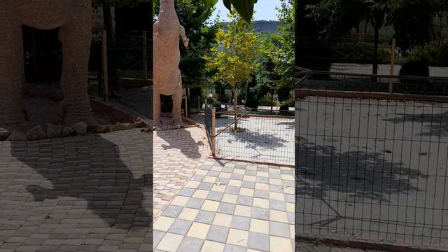 Зоопарк фермы " Ишачок". Крым. Часть 1. смотреть онлайн