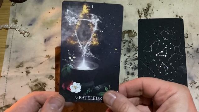 Lux Ex Umbra Tarot - First Impressions смотреть онлайн