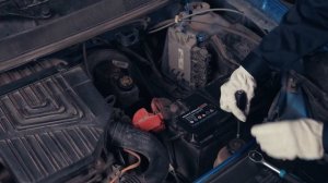 Замена АКБ на Renault Sandero