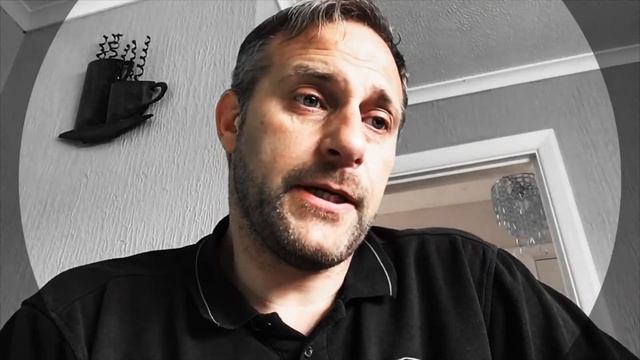 DON’T GIVE UP THE DAY JOB смотреть онлайн