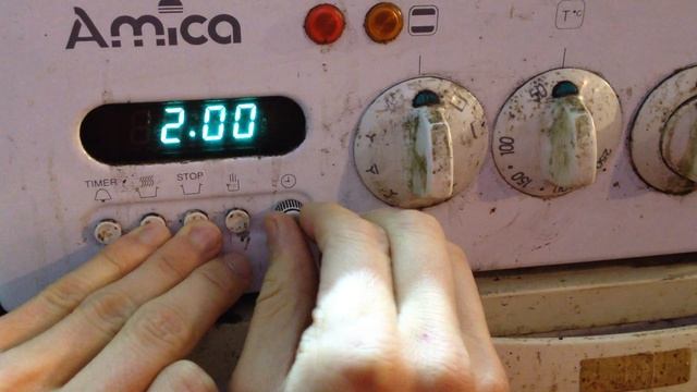 Kuchenka Amica - przestawianie zegara смотреть онлайн