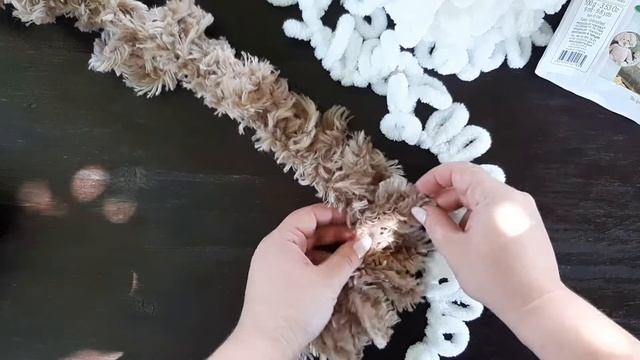 обзор ниток Alize Puffy Fur  Вяжем с Nilena Sans вязание руками