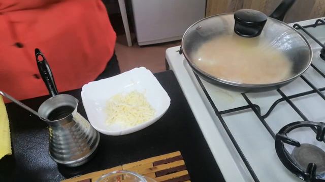 Сытный и вкусный завтрак для деловых людей смотреть онлайн