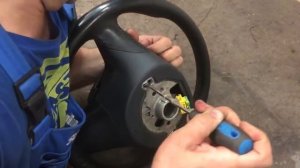 Как снять руль Volkswagen Touareg