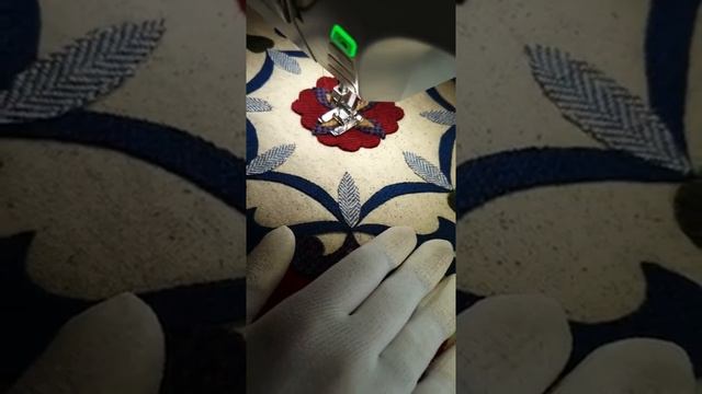 Шьем подушку с аппликацией. Пошагово, легко и просто. Живые мастер-классы JuLiDo. Часть 5 смотреть онлайн