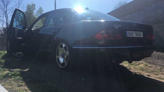 W210 E320CDI Startup Sound (stock) смотреть онлайн