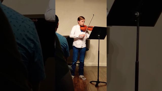 Nolan's Violin Recital - Clown Dance смотреть онлайн