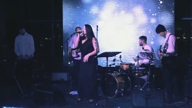 кавер группа Griboedov Band "Около тебя" (Елка cover) смотреть онлайн