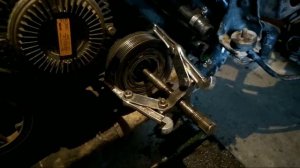 Замена подшипника шкива компрессора кондиционера ауди 100 с4 2.3