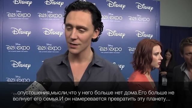 Том Хиддлстон смотреть онлайн