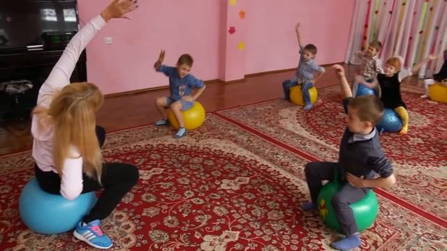 С кем оставить ребенка в субботу? смотреть онлайн