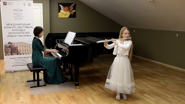 Дарья Саковская (флейта) смотреть онлайн