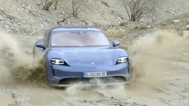 2022 Porsche TAYCAN Cross Turismo - Off Road Performance & Design