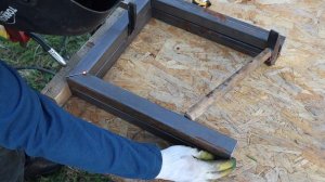 Скамейка из профильной трубы за 3 часа своими руками!  Самая простая конструкция!