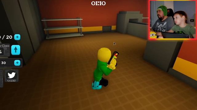 Побег от Клоуна - Рональд убийца преследует нас! Мы играем Ronald Roblox смотреть онлайн