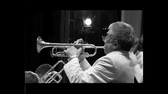 "Серенада солнечной долины", попурри (Г.Уоррен, У.Мэнон, Г.Миллер). Биг-бенд Георгия Гараняна смотреть онлайн