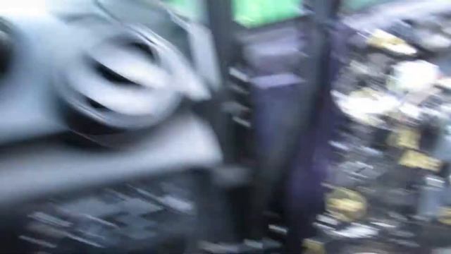 Honda Airwave: Звук от широкоплосного динамика Ural AS-M165 Molot в водительской двери смотреть онлайн