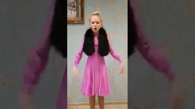 Дама сдавала в багаж, арт-мастерская "Премьер" смотреть онлайн