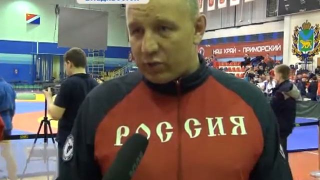 Статус Открытого первенства собрал в Приморье юных самбистов Дальнего Востока смотреть онлайн