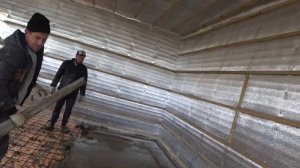 Стяжка пола по маякам.  Стяжка на пеноплекс.  Стяжка на арматуре. Стяжка своими руками.