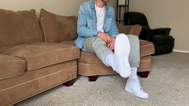 How To Style: AIR FORCE 1 MID'S смотреть онлайн