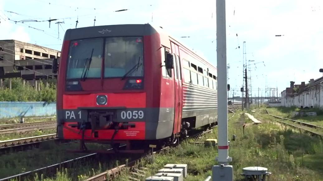 Рельсовый автобус РА1-0059 отправляется резервом со станции Нижний Новгород Московский смотреть онлайн