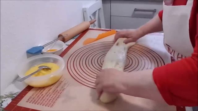 Слоенные дрожжевые булочки! смотреть онлайн