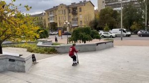 ПОДАРИЛ САМОКАТ Другу, Трюки на Самокате СТРИТ