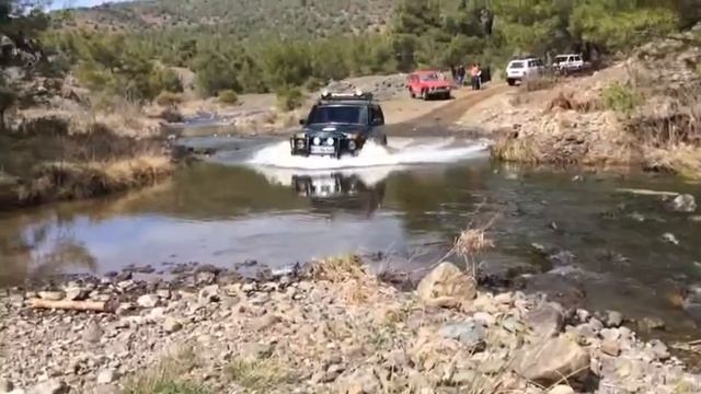 Lada Niva Türkiye, sabunsuyu deresi gezisi su geçişi смотреть онлайн