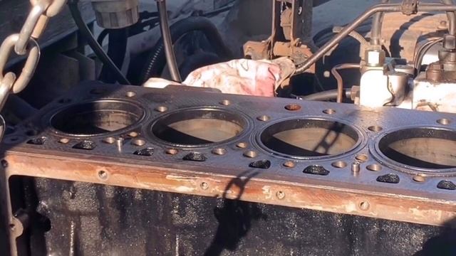 ЧАСТЬ 2.Поршневые гильзы.Опрессовка головки блока.Марафет)))РЕНО Мидлум180DCi #Renaltmidlum #Renaul