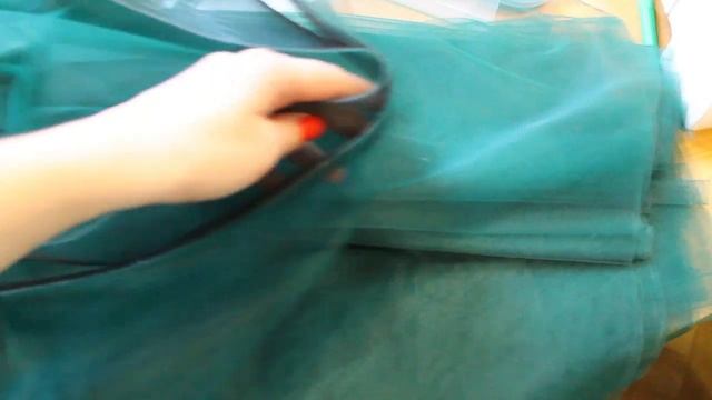Шьем пышную юбку из фатина используя регилин. Как пришить регилин. смотреть онлайн
