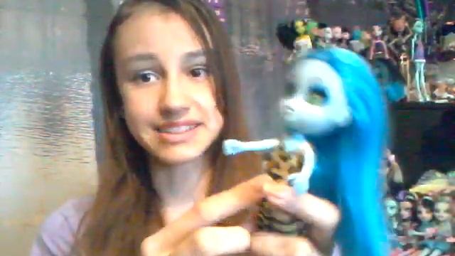 Обзор на Аналог Монстер Хай Buni Monztor смотреть онлайн