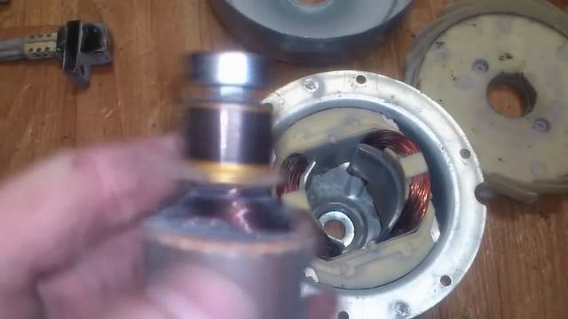 Ремонт пылесоса LG Kompressor. Меняем подшипники! смотреть онлайн