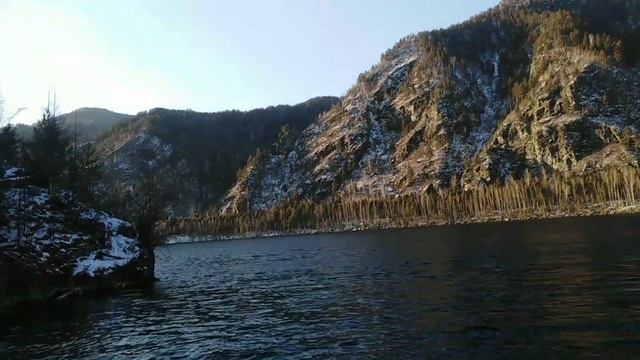 Рыбалка на Енисее на Хариуса, Ленка и кое что ещё!? смотреть онлайн