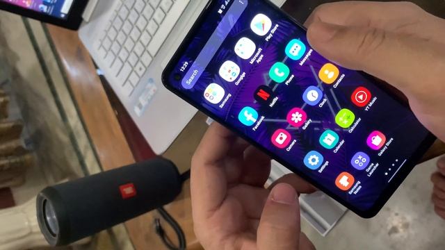 Samsung Galaxy A21s Unboxing - Infinity-O Display | 5000mAh | 48MP Budget King ??? смотреть онлайн