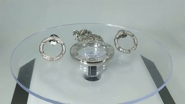 Серьги-пусеты и кулон на цепочке с белыми фианитами Серебро 925 смотреть онлайн