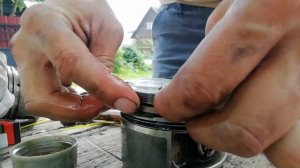 Подгонка поршневых колец, установка поршней в двиг, и планы на электрику