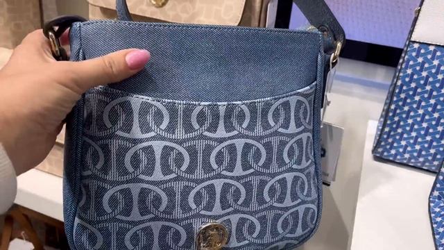 Шоппинг в Стамбуле на улице Истикляль смотреть онлайн