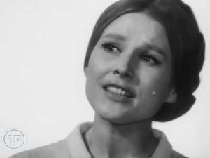 Есть много слов красивых -- Мария Пахоменко - 1970