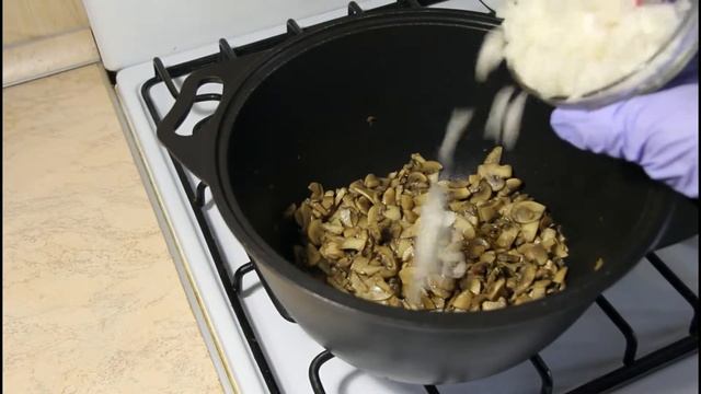 Салат "Плоский"| с курицей, грибами и сыром #салат #салатгрибной #рецепт смотреть онлайн