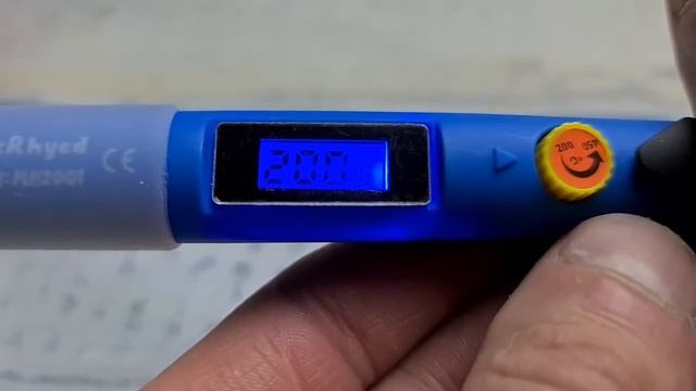 Паяльник с регулируемой температурой и ЖК-дисплеем, 80 Вт смотреть онлайн