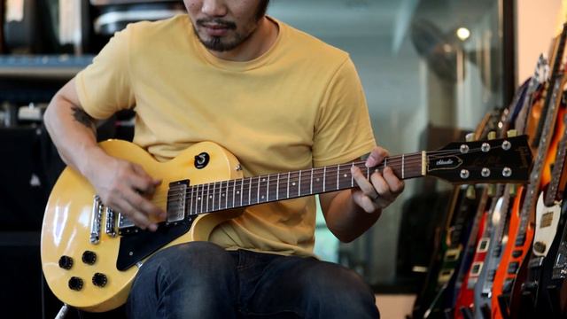 Gibson Les Paul Studio V1 Alpine White 1984 Tim Shaw PU смотреть онлайн