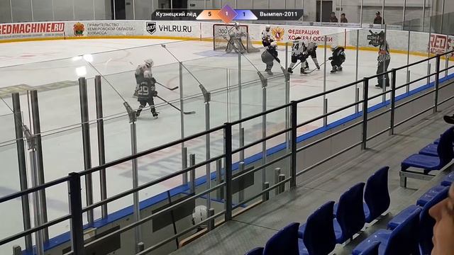 Кузнецкий лёд-2011/2012 — Вымпел-2011. Товарищеская встреча 11.09.21 смотреть онлайн